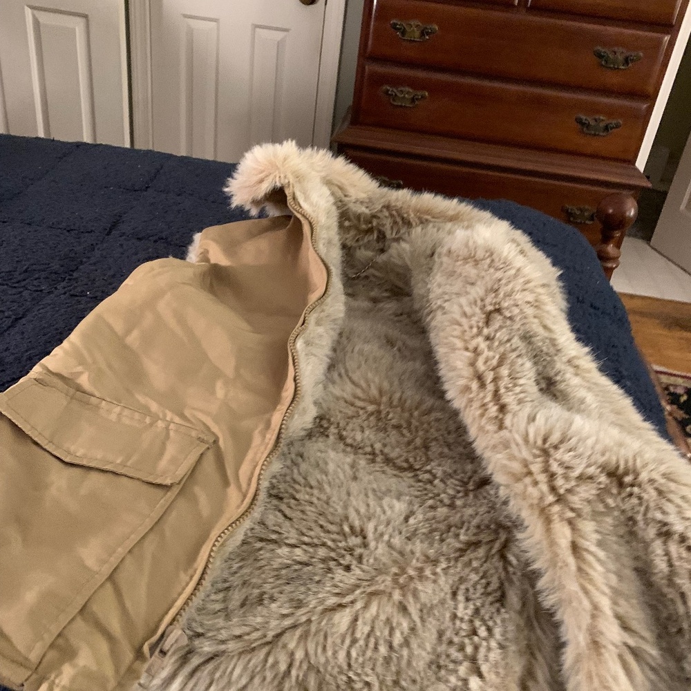 Woolrich tan canvas faux fur lined vest